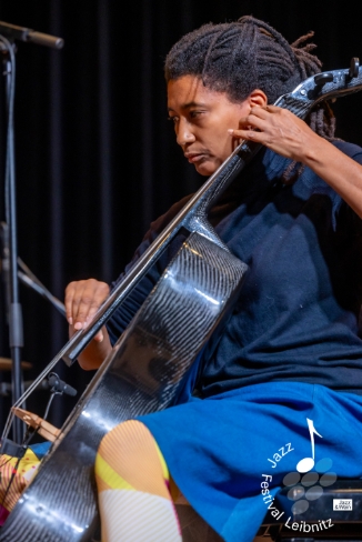 04-TomekaReidQuartet_023 Kopie 2