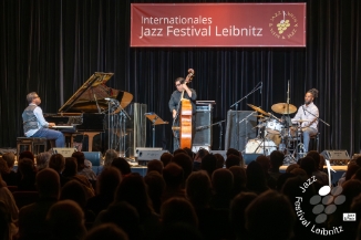 08-IvanMelonLewisTrio_009 Kopie 2